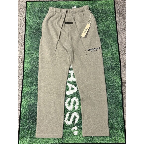 Size XS - Fear Of God Essentials Relaxed Sweatpants “Dark Oatmeal” (SS22) - Picture 1 of 7